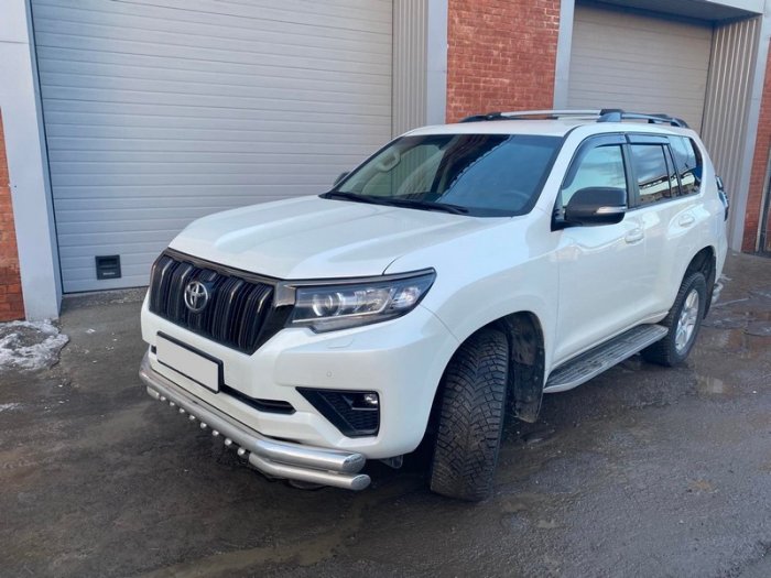 Установка ГБО на Toyota Land Cruiser Prado 2021 г., ГБО 4 поколения, пропан LANDI RENZO (Италия), двигатель 4.0 л. 6 цилиндров