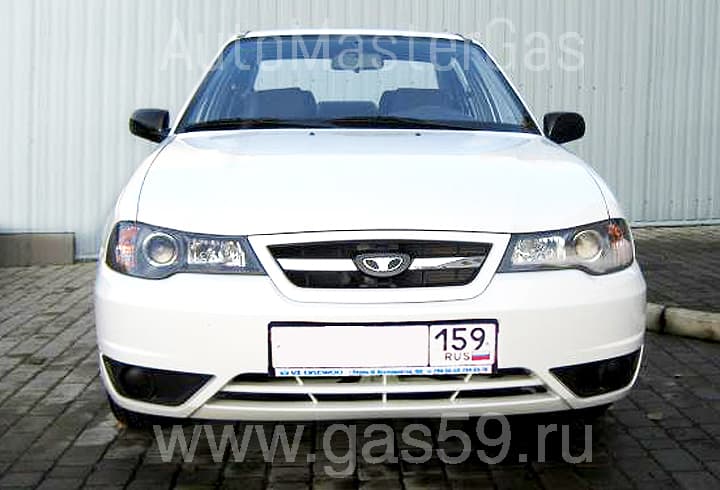 Установка ГБО на Daewoo Nexia, ГБО 4 поколения BRC Sequent (Италия),цилиндрический баллон на 65 л.