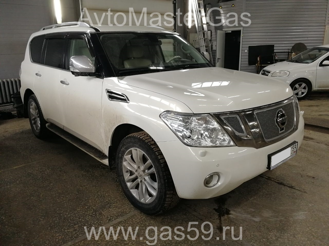 Установка ГБО на Nissan Patrol 2010г., ГБО 4 поколения, пропан STAG (Польша), двигатель 5.6л. 8 цилиндров