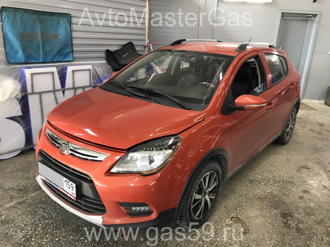Установка ГБО на Lifan X50 2016г., ГБО 4 поколения, пропан DIGITRONIC (Италия), двигатель 1.5л. 4 цилиндра