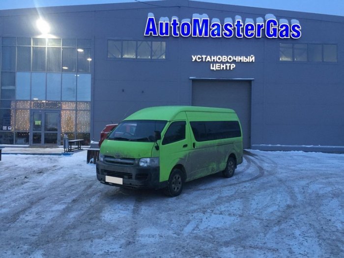Установка ГБО на Toyota HiAce 2009 г., ГБО 4 поколения, пропан 4SAVE (Польша), двигатель 2.8 л. 4 цилиндра