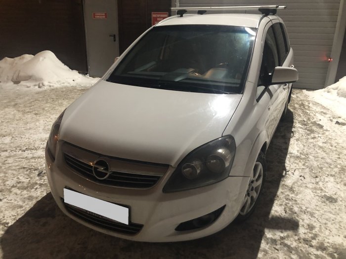 Установка ГБО на Opel Zafira 2011г., ГБО 4 поколения, пропан LANDI RENZO (Италия), двигатель 1.8л. 4 цилиндра