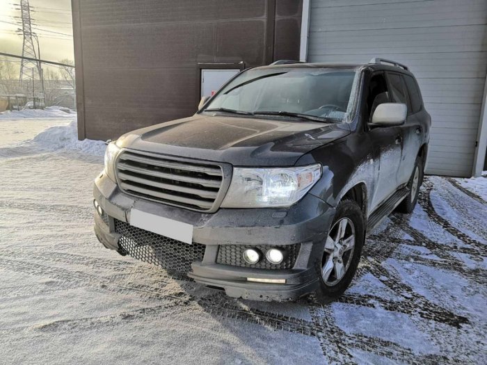Установка ГБО на Toyota Land Cruiser 200 2011 г., ГБО 4 поколения, пропан LANDI RENZO (Италия), двигатель 4.7л. 8 цилиндров