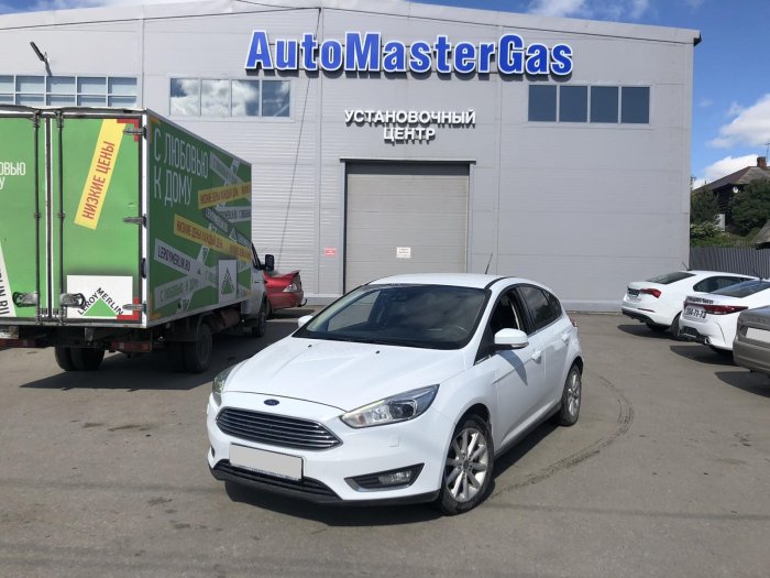 Установка ГБО на Ford Focus 2015г., ГБО 4 поколения, метан LANDI RENZO (Италия), двигатель 1.6л. 4 цилиндра