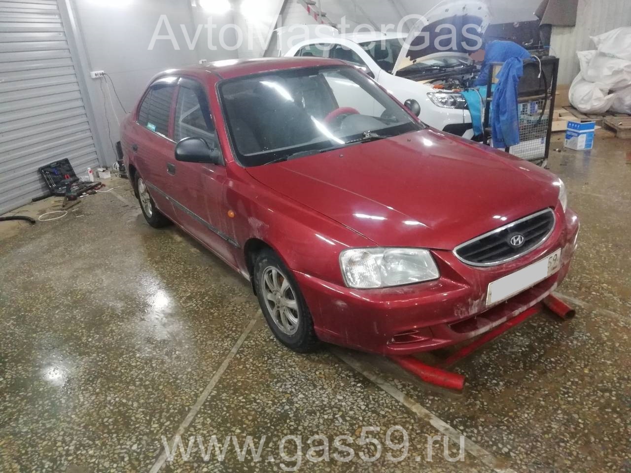 Установка ГБО на Hyundai Accent 2007г., ГБО 4 поколения, метан LANDIRENZO (Италия), двигатель 1.6л. 4 цилиндра