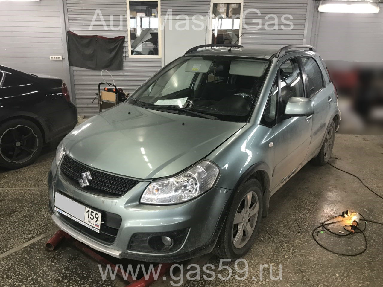 Установка ГБО на Suzuki SX4 2013г., ГБО 4 поколения, пропан LANDIRENZO (Италия), 4WD двигатель 1.6л. 4 цилиндра