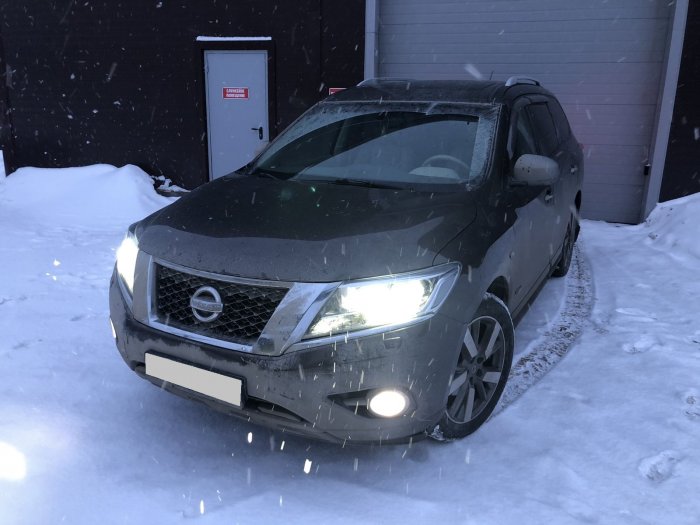 Установка ГБО на Nissan Pathfinder  2014г., ГБО 4 поколения, пропан LANDI RENZO (Италия), двигатель 2.5л. 4 цилиндра