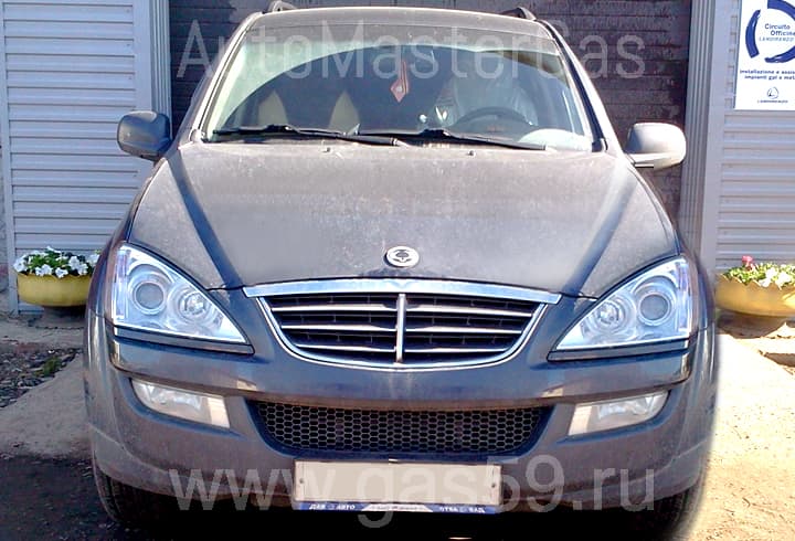 Установка ГБО на SsangYong Kyron 230 4WD, ГБО 4 поколения Landi Renzo EVO, с баллоном 76 литров