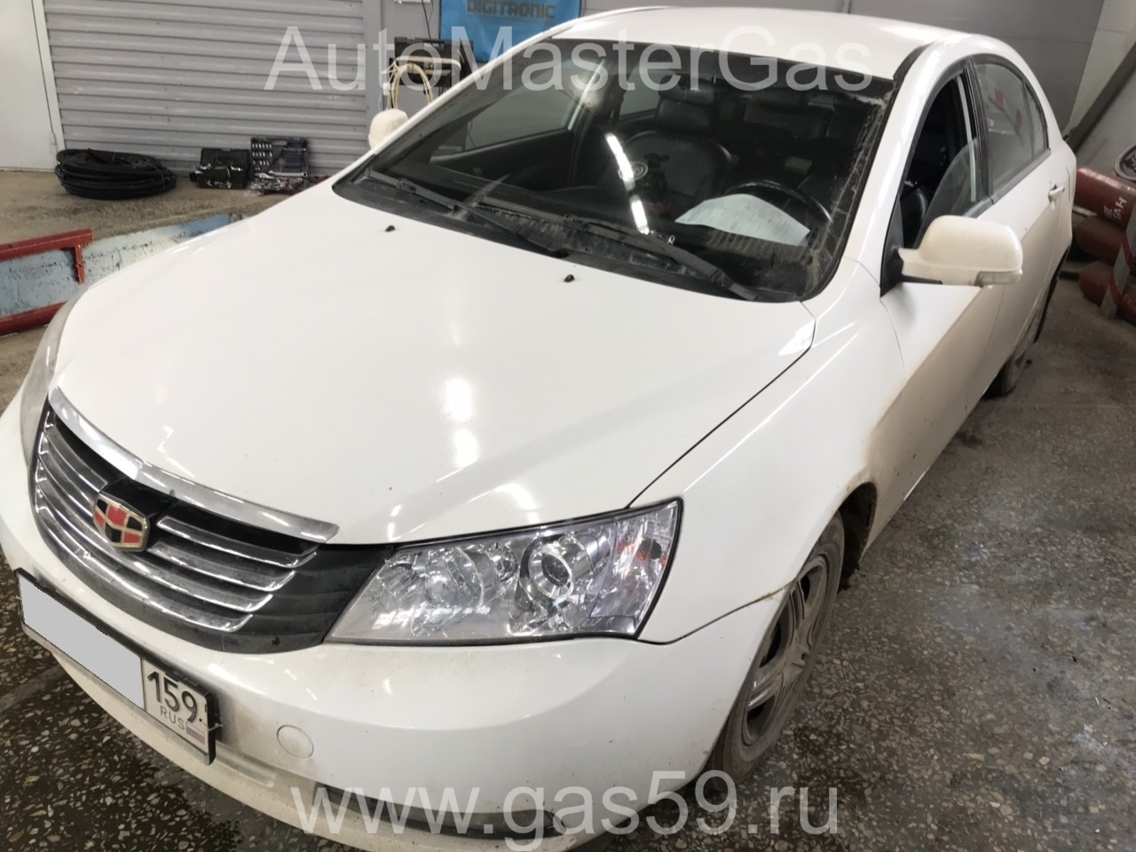 Установка ГБО на Geely Emgrand EC7 2013г., ГБО 4 поколения, метан LANDIRENZO (Италия), двигатель 1.8л. 4 цилиндра