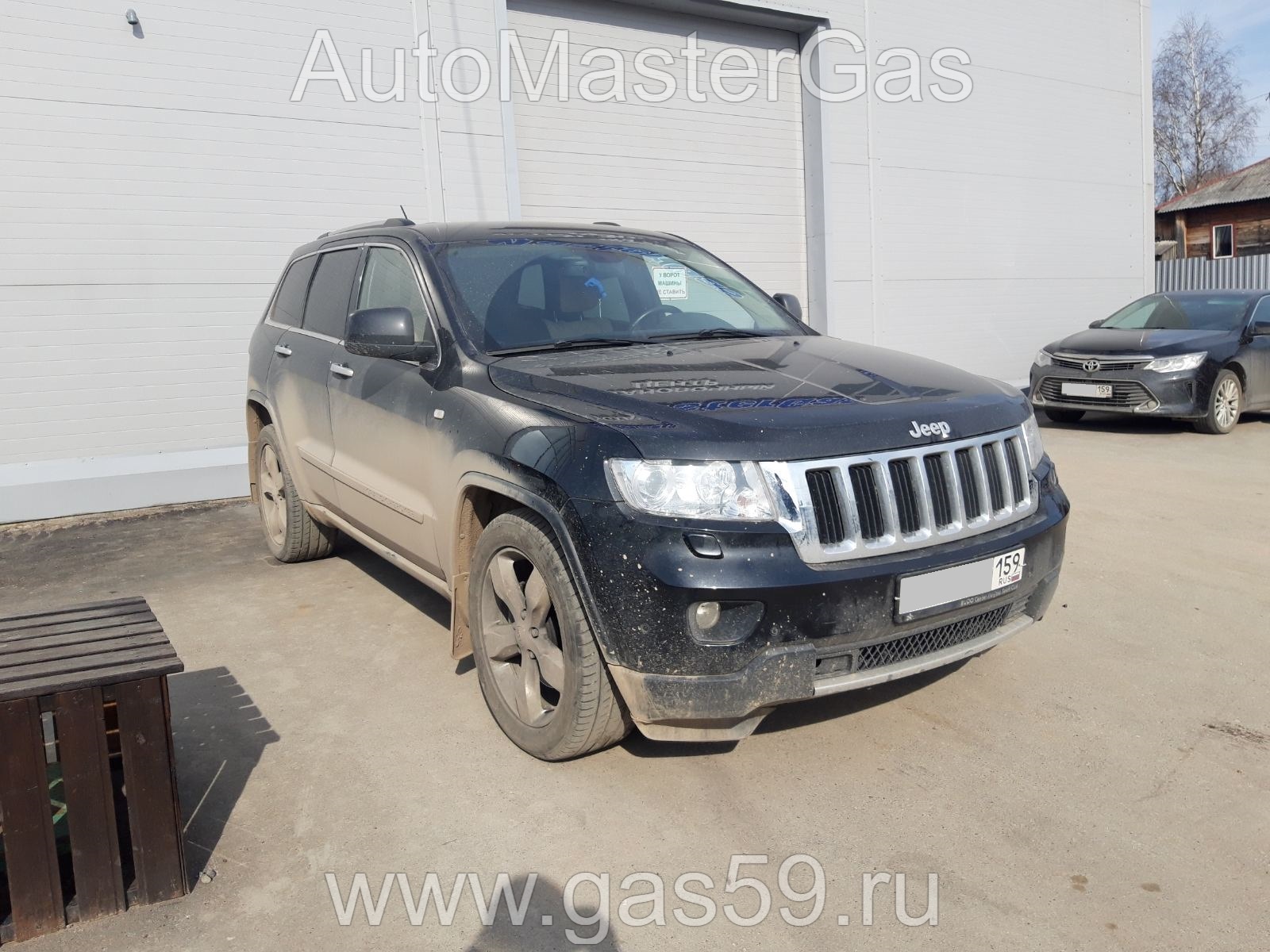 Установка ГБО на Jeep Grand Cherokee 2011г., ГБО 4 поколения, пропан LANDIRENZO (Италия), двигатель 3.6л. 6 цилиндров
