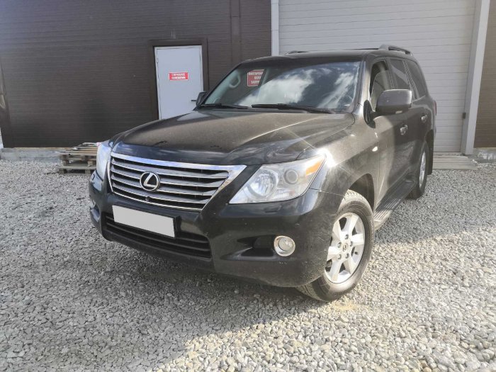Установка ГБО на Lexus LX 570 2011г., ГБО 4 поколения, пропан LANDI RENZO (Италия), двигатель 5.7л. 8 цилиндров
