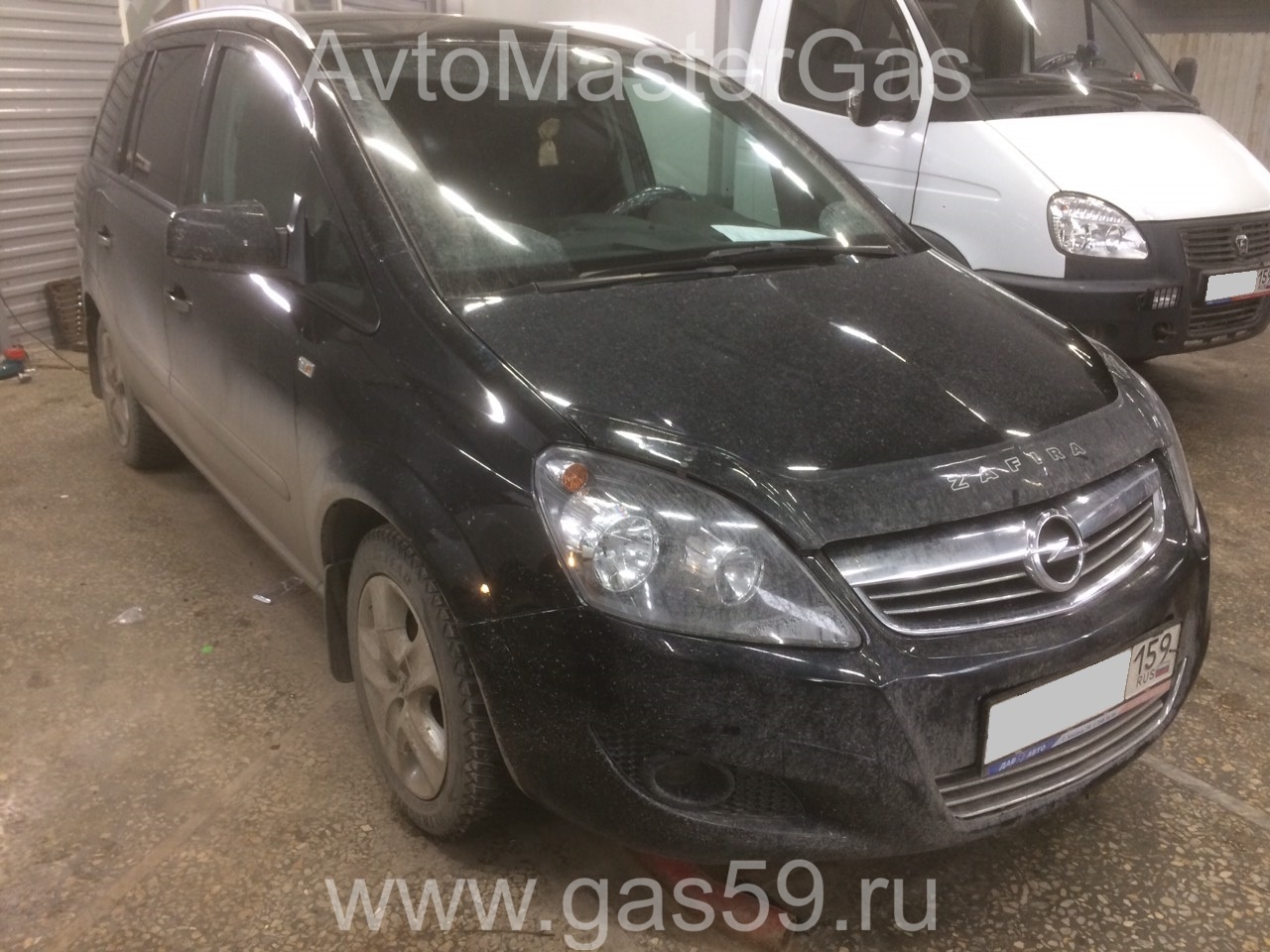 Установка ГБО на Opel Zafira 2013г., ГБО 4 поколения, пропан DIGITRONIC (Италия), двигатель 1.8л. 4 цилиндра