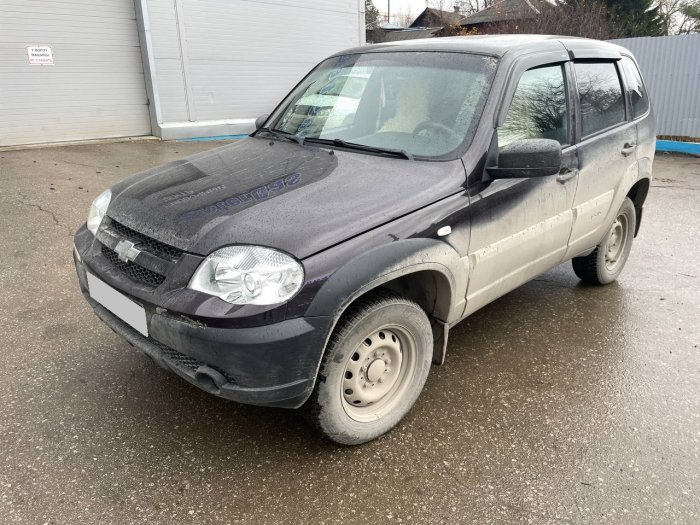 Установка ГБО на Lada Niva 2017 г., ГБО 4 поколения, пропан OMVL (Италия), двигатель 1.7 л. 4 цилиндра