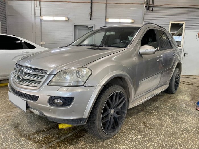 Установка ГБО на Mercedes-Benz  ML350 2006г., ГБО 4 поколения, пропан OMVL (Италия), двигатель 3.5 л. 6 цилиндров