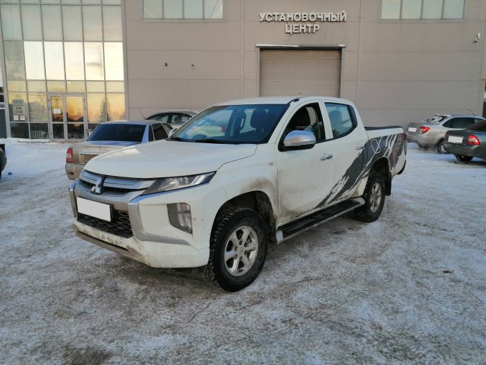 Установка ГБО на Mitsubishi L200 2021г., ГБО 4 поколения, пропан LANDI RENZO (Италия), двигатель 2.4л. 4 цилиндра