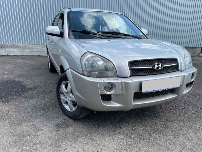 Установка ГБО на Hyundai Tucson 2007 г., ГБО 4 поколения, пропан LANDI RENZO (Италия), двигатель 2.0 л. 4 цилиндра