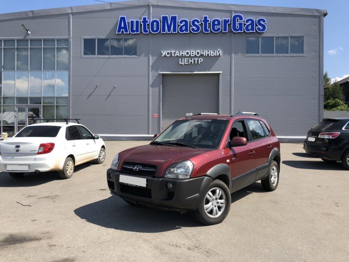 Установка ГБО на Hyundai Tucson 2006г., ГБО 4 поколения, пропан LANDI RENZO (Италия), двигатель 2.7л. 6 цилиндров