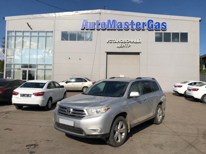 Установка ГБО на Toyota Highlander 2011 г., ГБО 4 поколения, пропан AEB (Италия), двигатель 3.5 л. 6 цилиндров