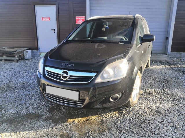 Установка ГБО на Opel Zafira 2013г., ГБО 4 поколения, пропан LANDI RENZO (Италия), двигатель 1.8л. 4 цилиндра