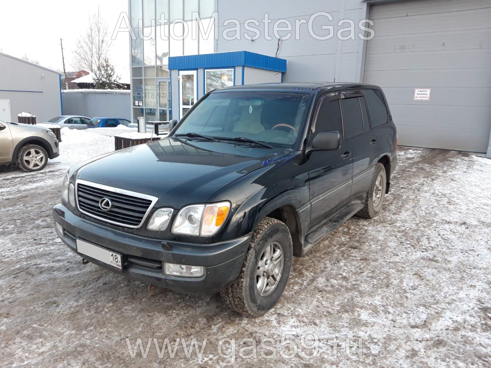 Установка ГБО на Lexus LX470 2001г., ГБО 4 поколения, пропан LANDIRENZO (Италия), двигатель 4.7л. 8 цилиндров