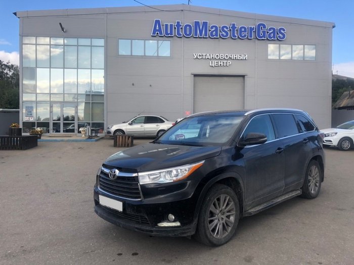 Установка ГБО на Toyota Highlander 2014г., ГБО 4 поколения, пропан LANDI RENZO (Италия), двигатель 3.5л. 6 цилиндров